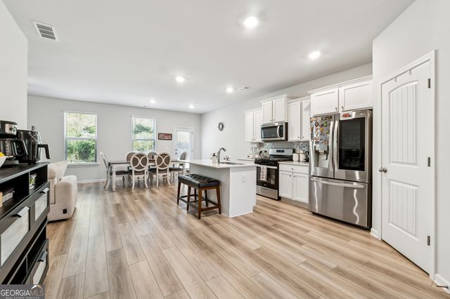 2757 Malton Way, Loganville, GA 30052