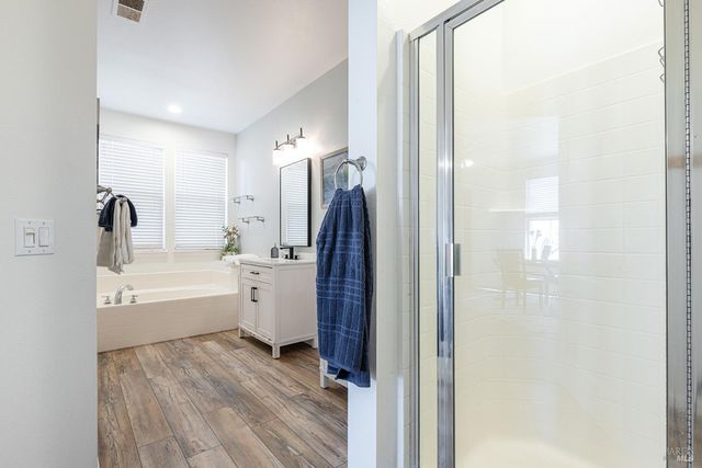 930 Langeburg St, Santa Rosa, CA 95407