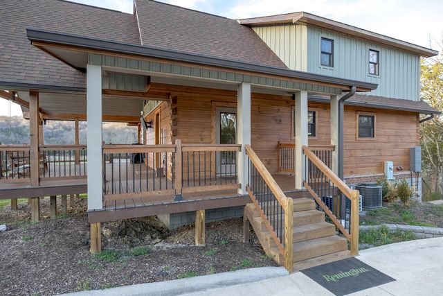 1565 Old Elkton Pike, Dellrose, TN 38453