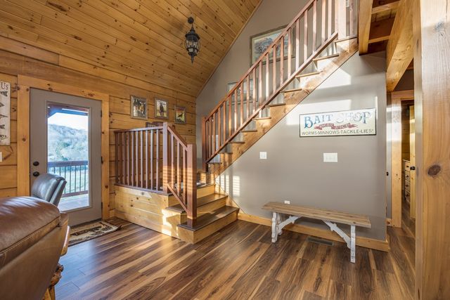 1565 Old Elkton Pike, Dellrose, TN 38453