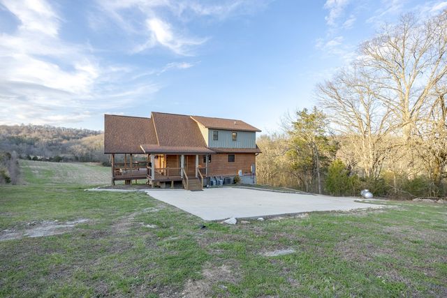 1565 Old Elkton Pike, Dellrose, TN 38453