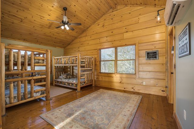 1565 Old Elkton Pike, Dellrose, TN 38453