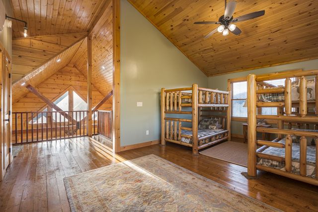 1565 Old Elkton Pike, Dellrose, TN 38453