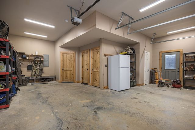 1565 Old Elkton Pike, Dellrose, TN 38453