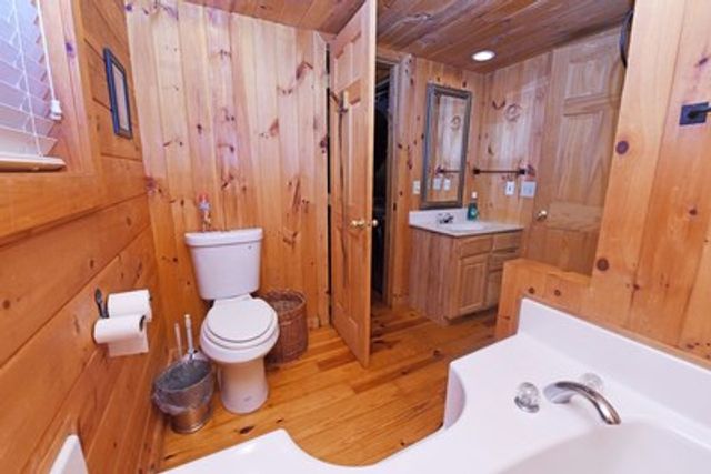 4 Highland, Blairsville, GA 30512