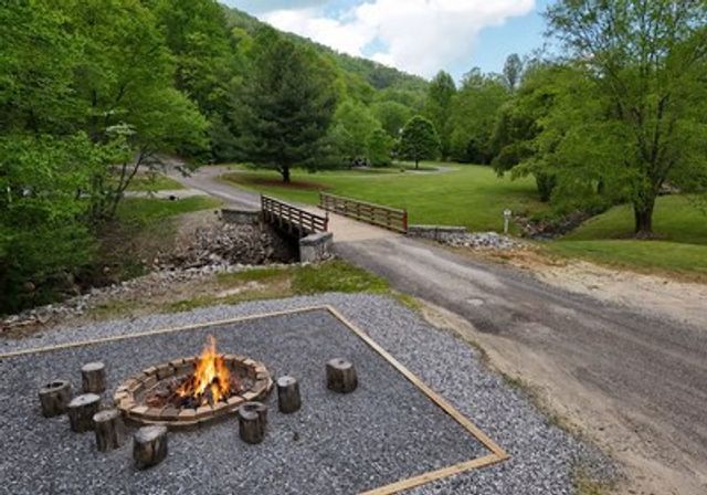 4 Highland, Blairsville, GA 30512