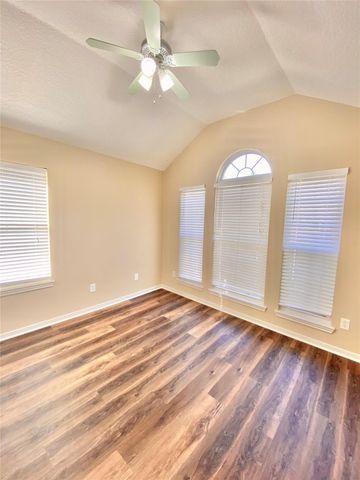 19906 S Plantation Estates Drive, Porter, TX 77365