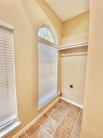 19906 S Plantation Estates Drive, Porter, TX 77365