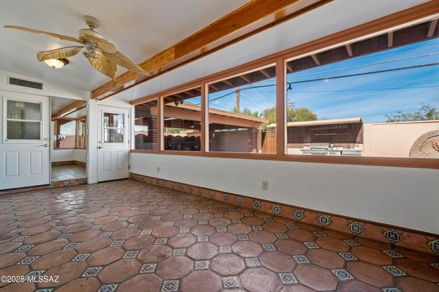 5101 E 9th Street, Tucson, AZ 85711