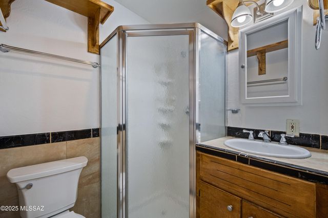 5101 E 9th Street, Tucson, AZ 85711