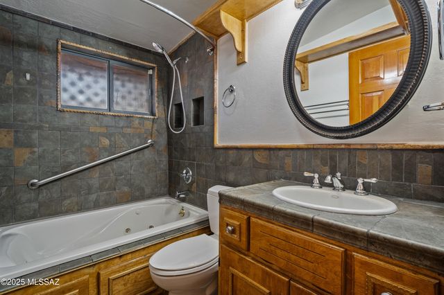 5101 E 9th Street, Tucson, AZ 85711