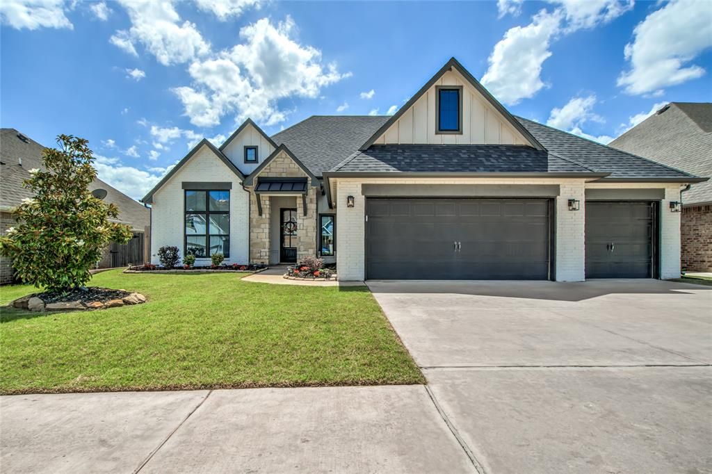 18801 Hidden Hill Terrace, Edmond, OK 73012