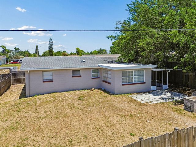 3521 OAKHURST DRIVE, Holiday, FL 34691