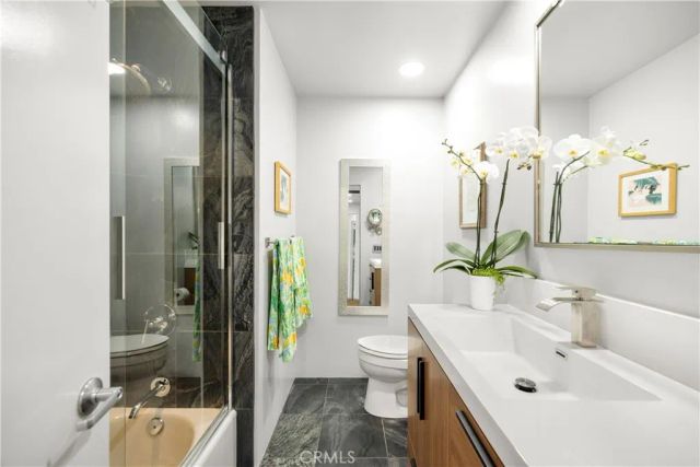 5322 Marina Pacifica Drive South, Long Beach, CA 90803