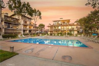 5322 Marina Pacifica Drive South, Long Beach, CA 90803