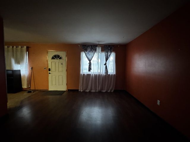 19606 Opal Street, Clinton Township, MI 48035