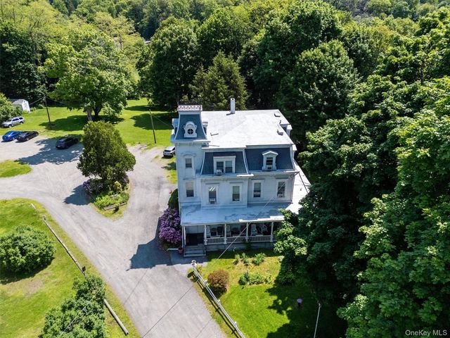 1860 E Main Street 5, Mohegan Lake, NY 10547