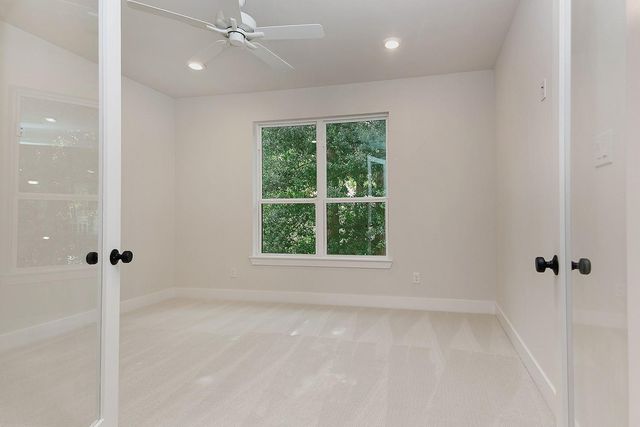 34 Honeycomb Ridge Place, The Woodlands, TX 77380