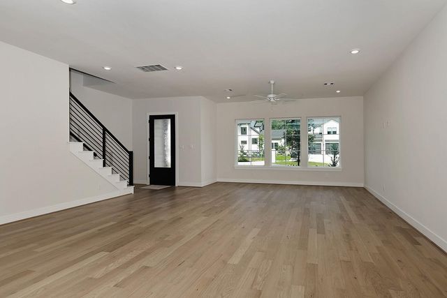 34 Honeycomb Ridge Place, The Woodlands, TX 77380