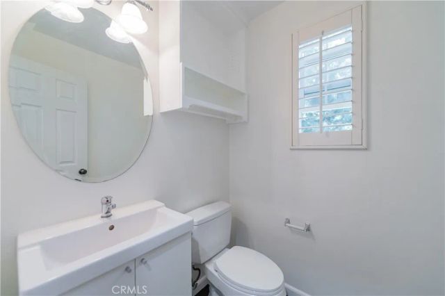 235 Dewdrop, Irvine, CA 92603
