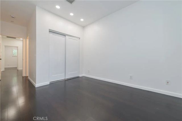 235 Dewdrop, Irvine, CA 92603
