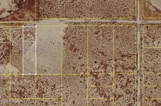 7700 E Avenue L, Palmdale, CA 93552