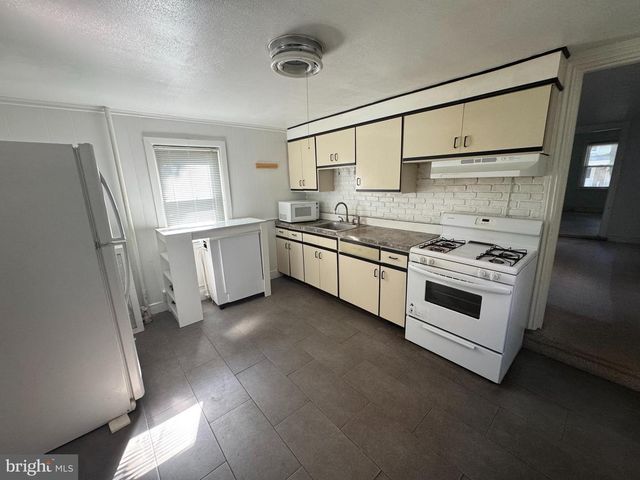 17 GREEN ST, Princeton, NJ 08542