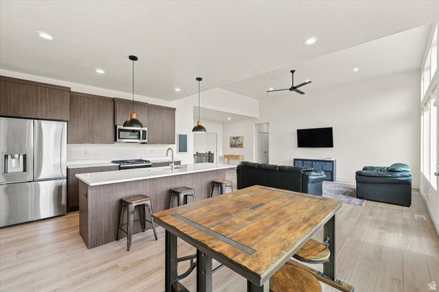 273 W 400 S, Lehi, UT 84043