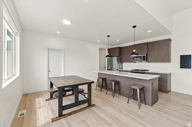 273 W 400 S, Lehi, UT 84043