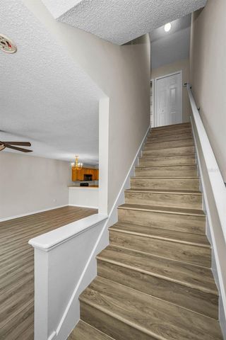 8015 SAVANNAH SUNSET LANE, Tampa, FL 33615