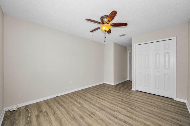 8015 SAVANNAH SUNSET LANE, Tampa, FL 33615