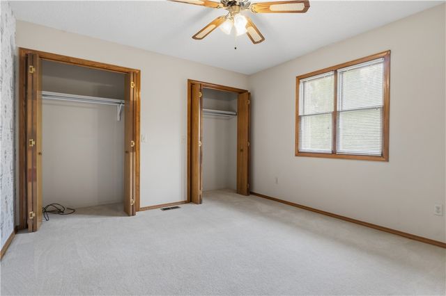 33 Farnham Drive, Bella Vista, AR 72714