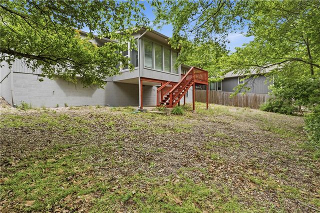 33 Farnham Drive, Bella Vista, AR 72714