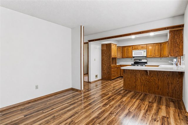 33 Farnham Drive, Bella Vista, AR 72714