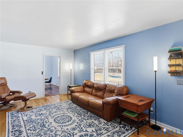 107 S Colonial Dr, Hopewell, VA 23860