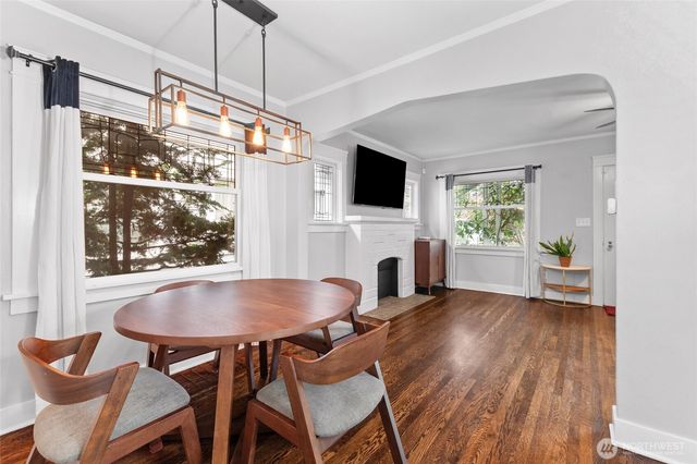 731 N 80th Street, Seattle, WA 98103