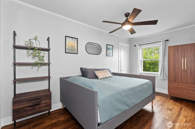 731 N 80th Street, Seattle, WA 98103