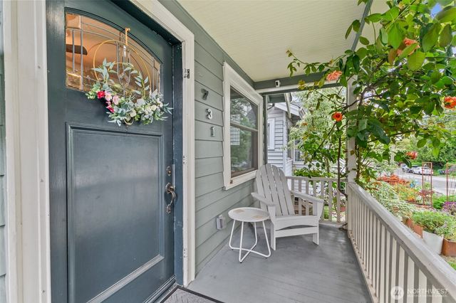 731 N 80th Street, Seattle, WA 98103
