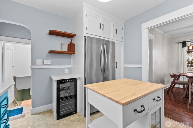 731 N 80th Street, Seattle, WA 98103