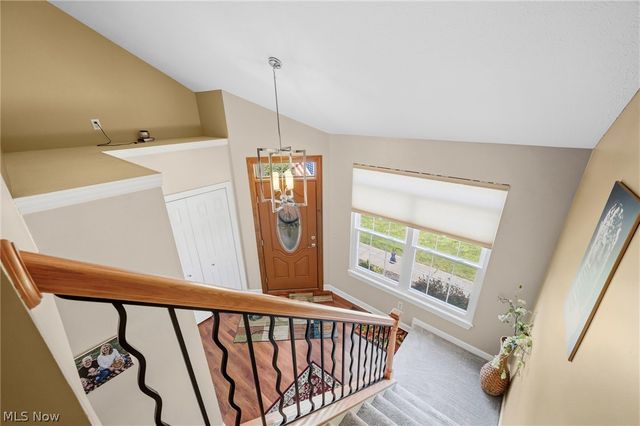 1584 Silver Oak Circle, Twinsburg, OH 44087