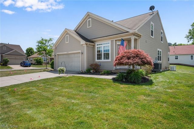 1584 Silver Oak Circle, Twinsburg, OH 44087
