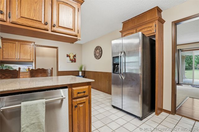 8944 E 116th Street S, Bixby, OK 74008