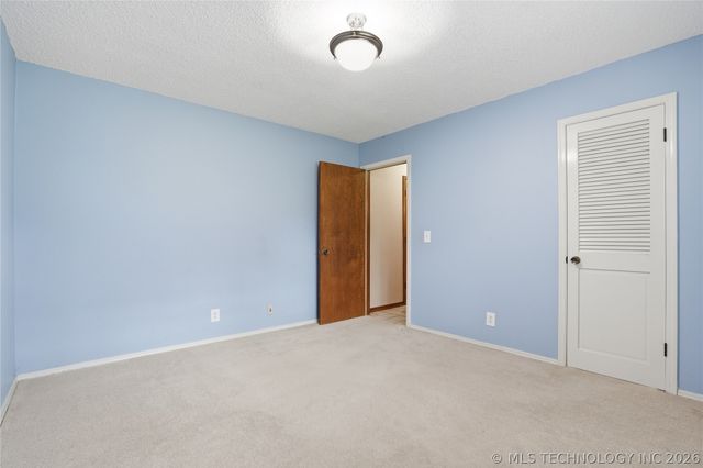 8944 E 116th Street S, Bixby, OK 74008