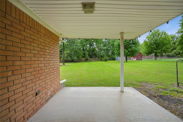 8944 E 116th Street S, Bixby, OK 74008