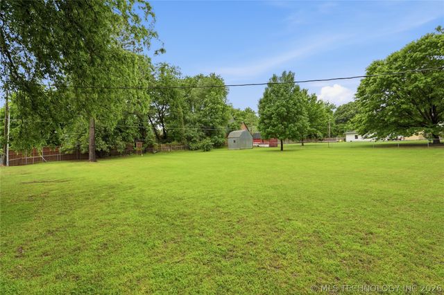 8944 E 116th Street S, Bixby, OK 74008