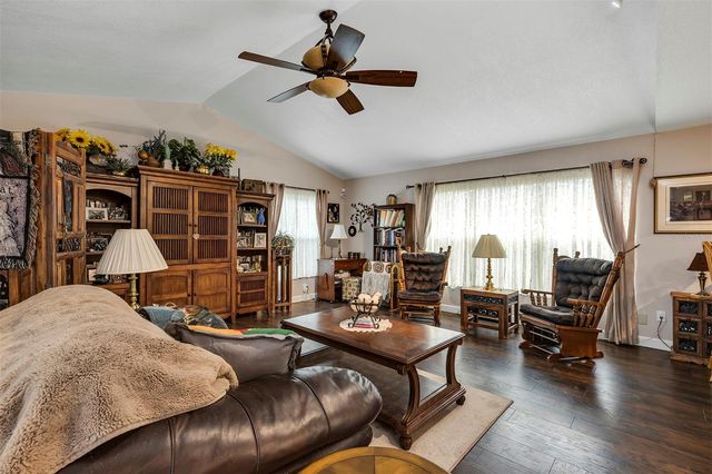 406 STERLING LAKE DR, Ocoee, FL 34761