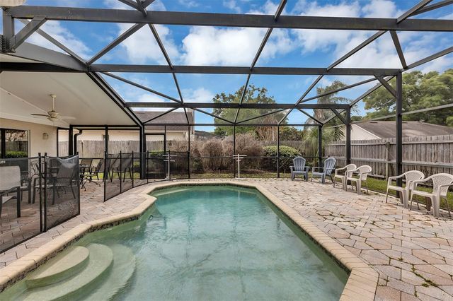 406 STERLING LAKE DR, Ocoee, FL 34761