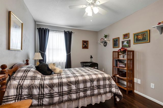 406 STERLING LAKE DR, Ocoee, FL 34761