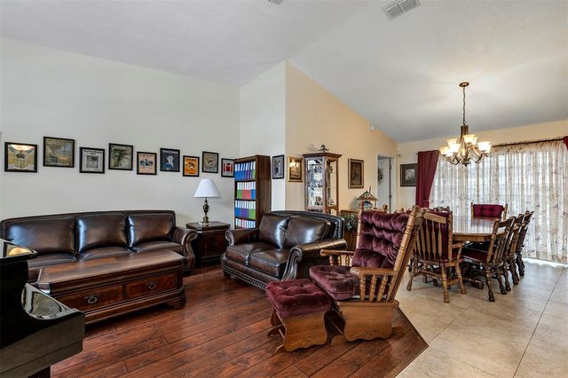 406 STERLING LAKE DR, Ocoee, FL 34761