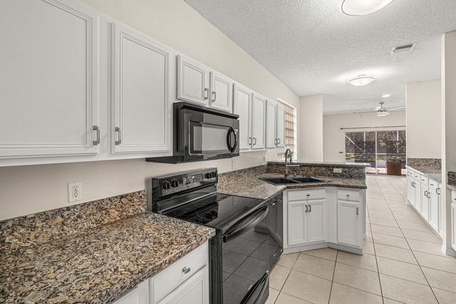 10817 Fillmore Drive, Boynton Beach, FL 33437